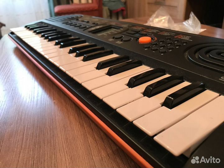 Синтезатор casio SA-76