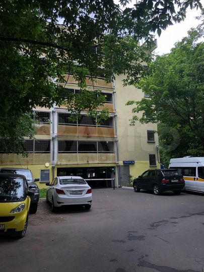 Машиноместо, 18 м²