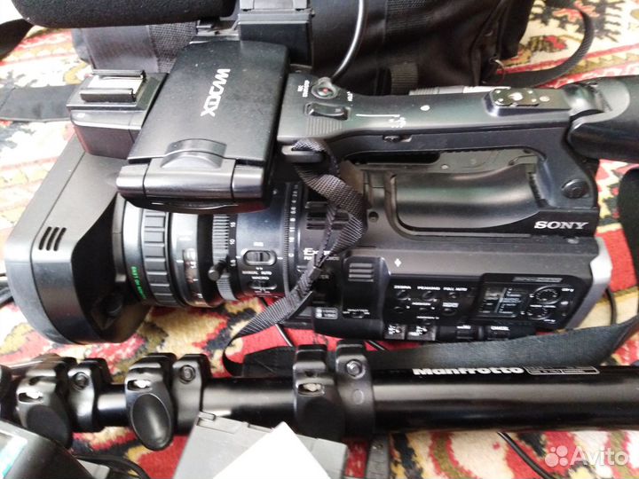 Видеокамера sony PMW 200