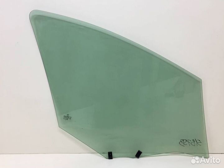 Стекло двери передней левой Peugeot 308 2007