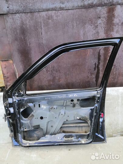 Передняя правая дверь от Черри Амулет А15