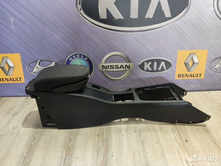 Центральная консоль Nissan primera P12