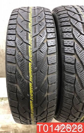 Tigar Winter 215/60 R17 96H