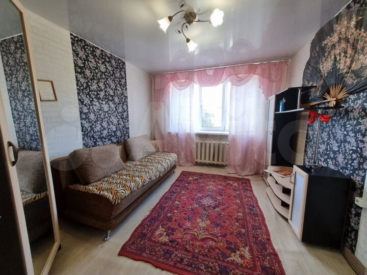 Комната 18 м² в 1-к., 4/4 эт.