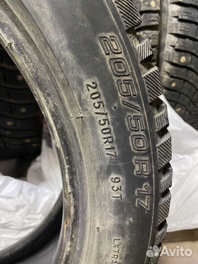 Michelin X-Ice North 3 205/50 R17 93