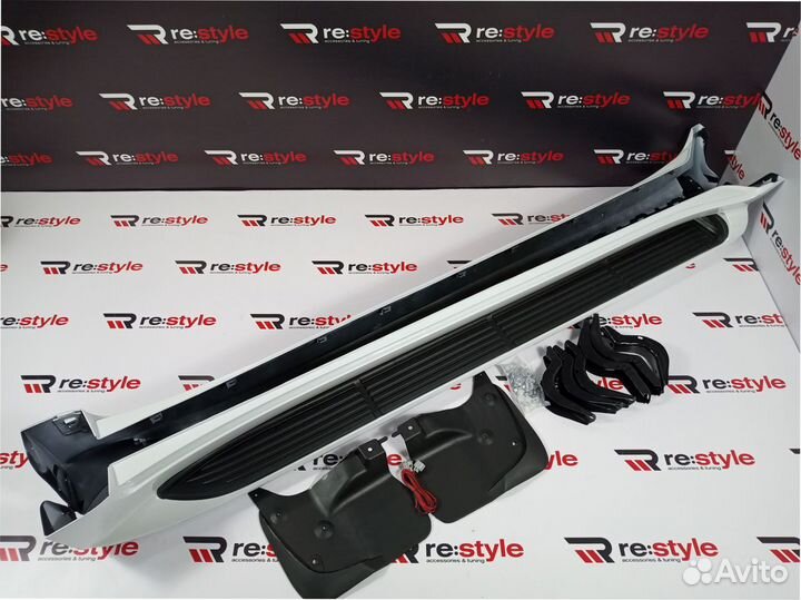 Пороги подножки Lexus LX570 H340