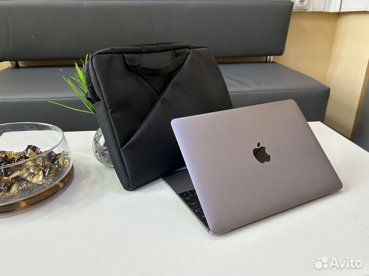 MacBook 12 2016 M5 8GB