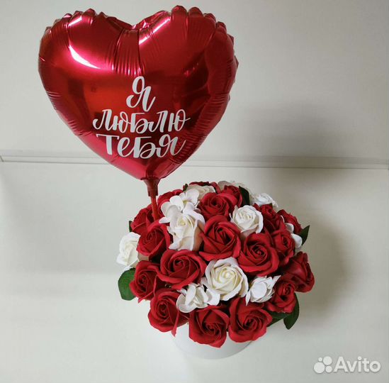 Мыльные розы в коробке