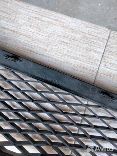 Решетка в бампер mazda 3