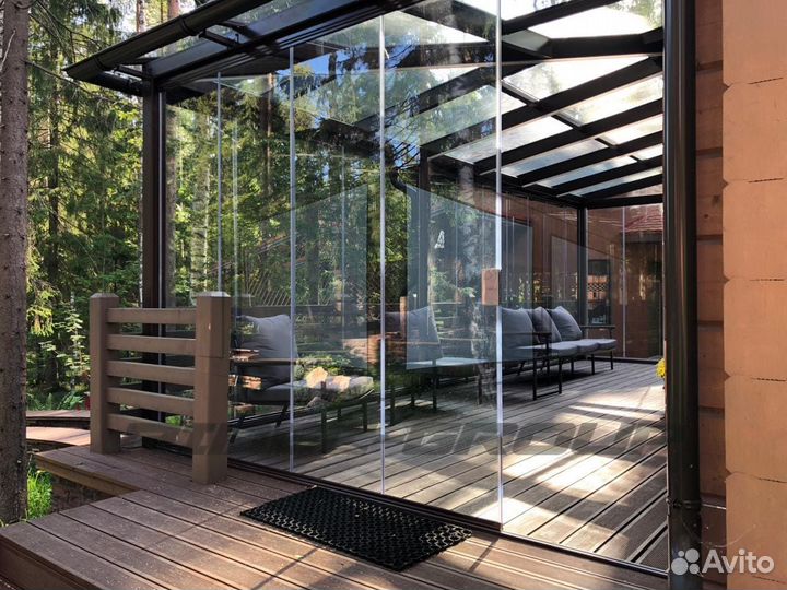 Панорамное безрамное остекление