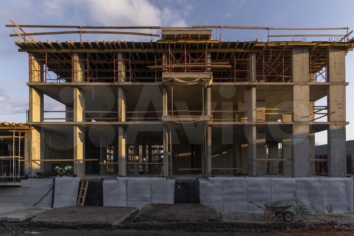 3-к. квартира, 81,4 м², 8/17 эт.