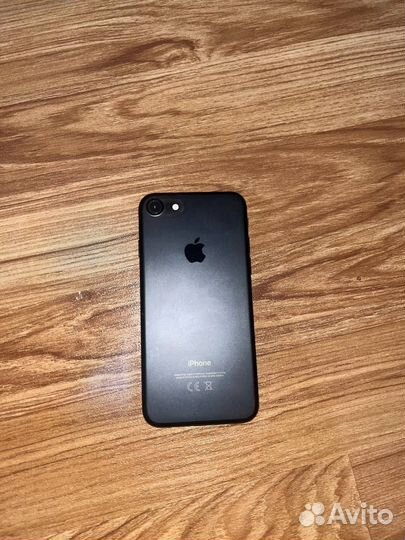 iPhone 7, 32 ГБ