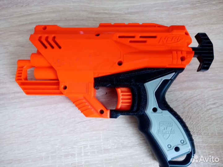Бластер nerf