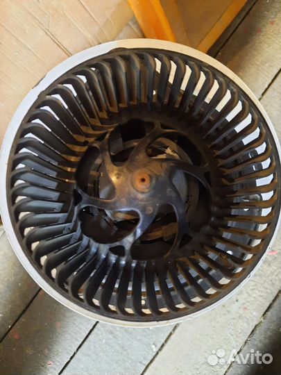 Мотор печки audi A4 (8А1 820 021)