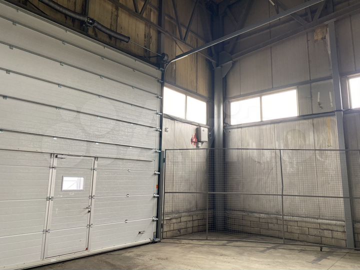 Производство, 2000 м²