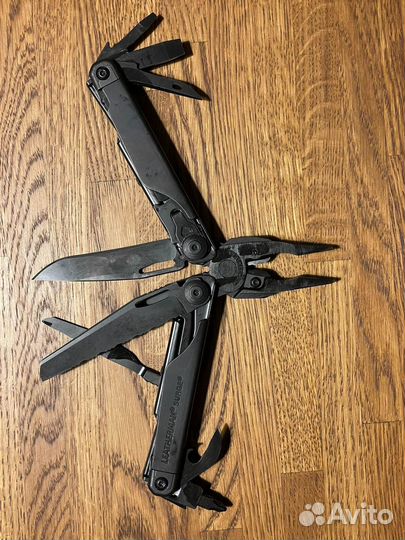Мультитул leatherman surge black molle sheath