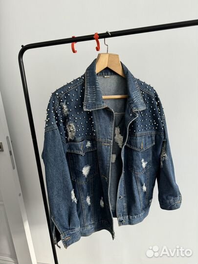 Джинсовая куртка