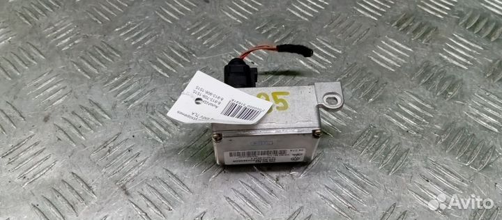 Датчик ускорения Volkswagen Touareg