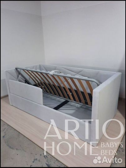 Детская кровать диван