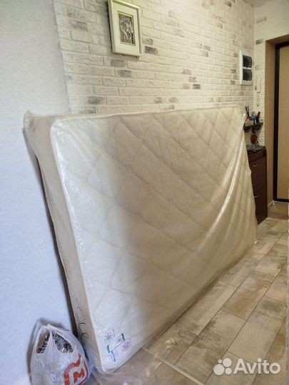 Матрас ортопедический 140х200 ; бу