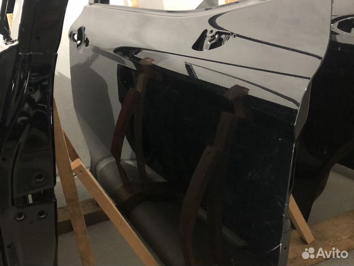 Дверь Камри 70