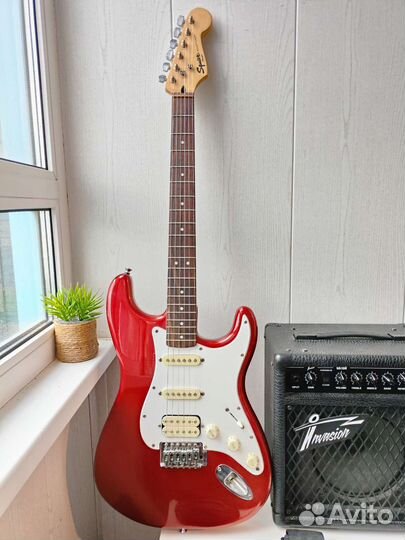 Электрогитара Fender Squier HSS +Комбик 15вт +к-кт