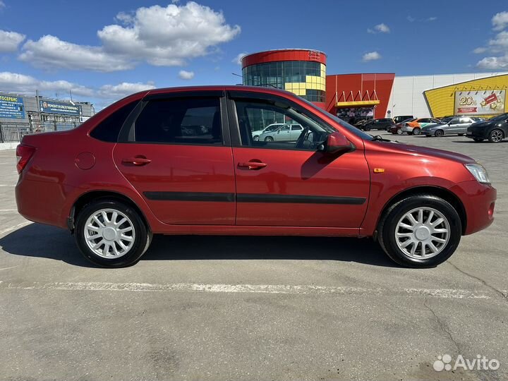 LADA Granta 1.6 AT, 2013, 122 300 км