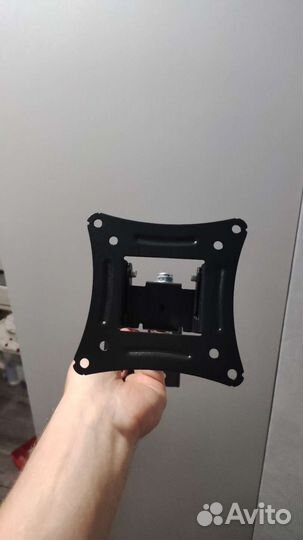 Крепеж для телевизора