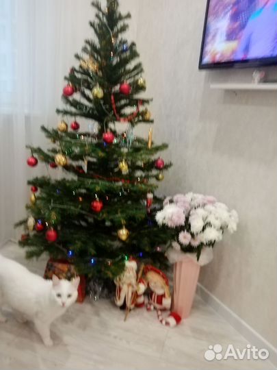 Елка искусственная