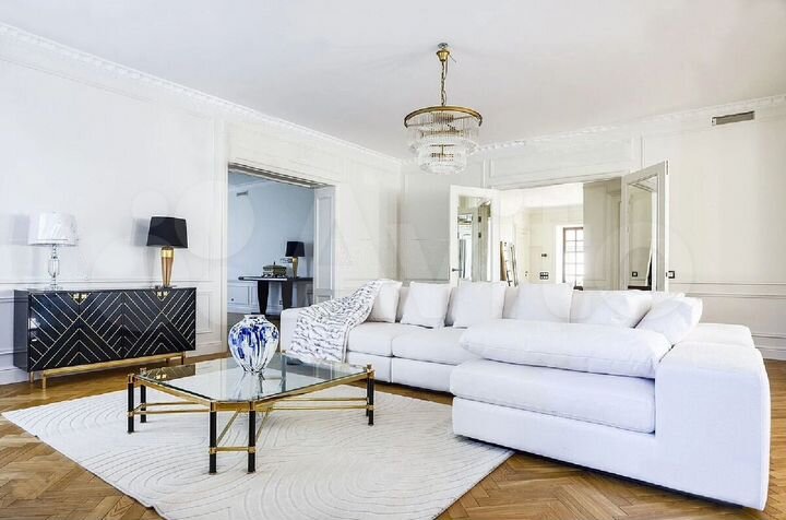 Коттедж 500 м² на участке 22 сот.