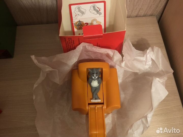 Игрушки из макдональдса Том и Джерри