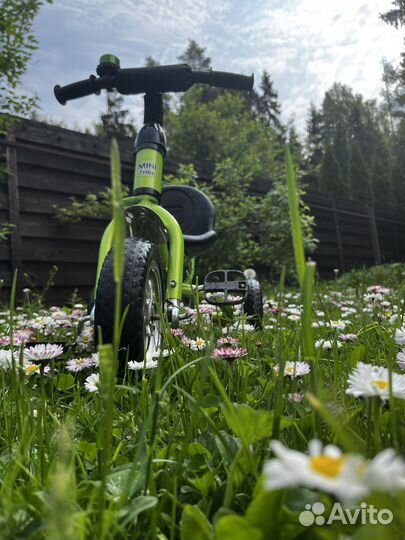 Детский трехколесный велосипед