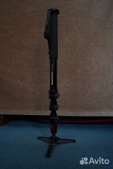 Монопод Manfrotto 562B-1. В отличном состоянии