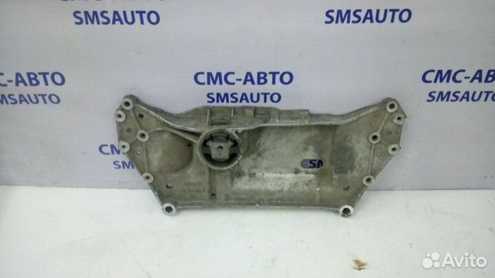 Подрамник передний Audi A3 8P