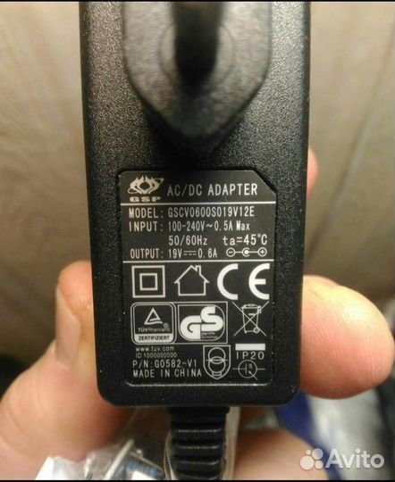 Блок питания/адаптер робот-пылесоса 15V/19 V/24V