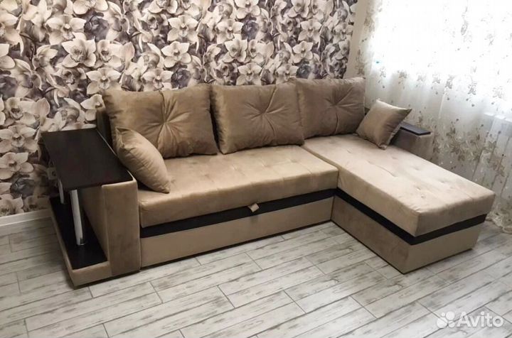 Диван с бельевым ящиком