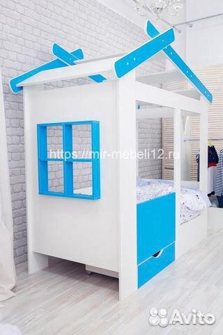 Детская кровать домик