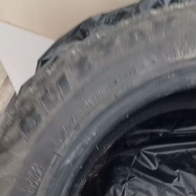 Bridgestone Blizzak Ice 2.25/4.5 R16