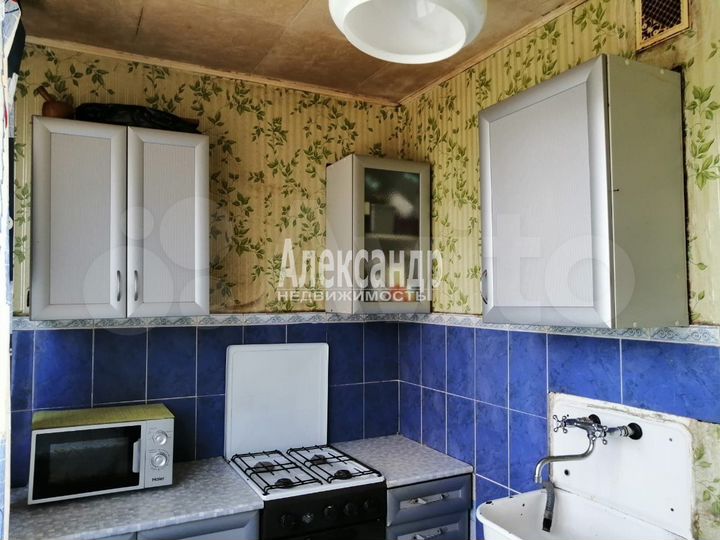 4-к. квартира, 64 м², 3/9 эт.