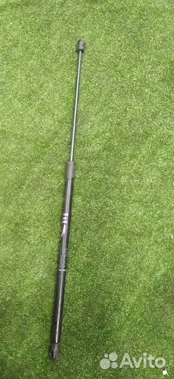 Амортизатор капота Volkswagen Passat Cc рестайл