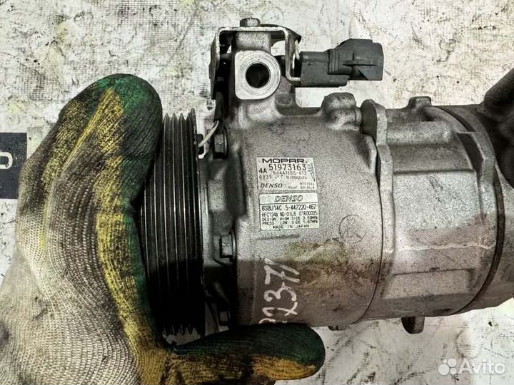 Компрессор кондиционера Jeep Cherokee 2.4