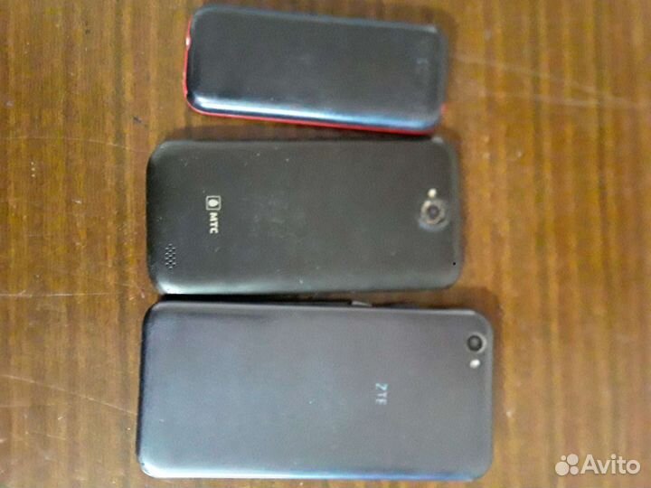 Мобильные телефоны на запчасти