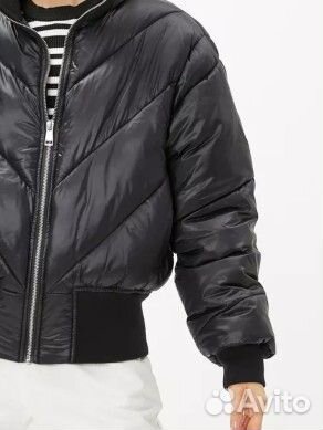 Бомбер новый теплый 52-56