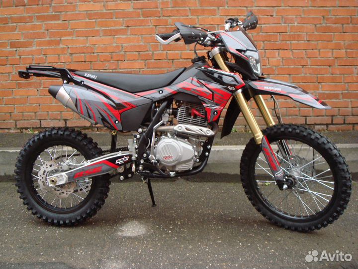 BSE Z3 19/16 Red Black