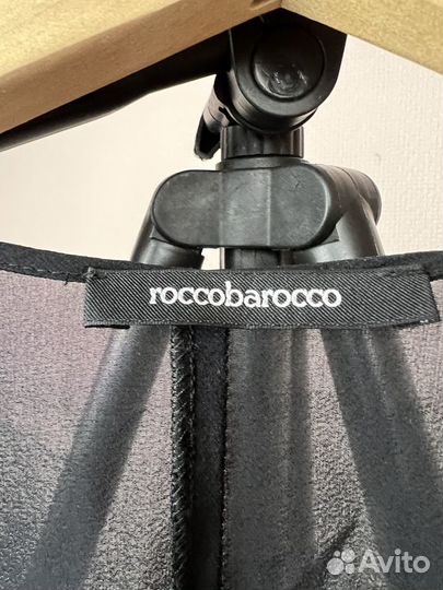 Шелковая блуза Roccobarocco