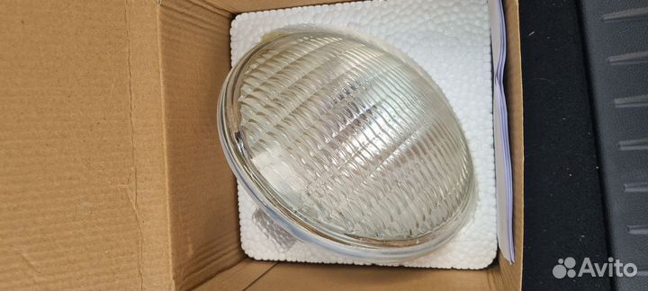 Лампа для бассейна