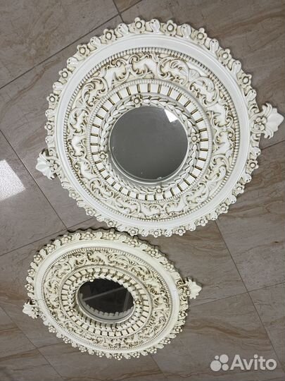 Зеркало ручной работы круглое натур дерево