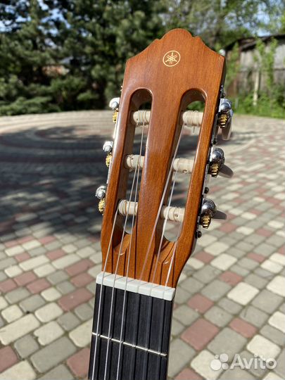Классическая гитара Yamaha c 40