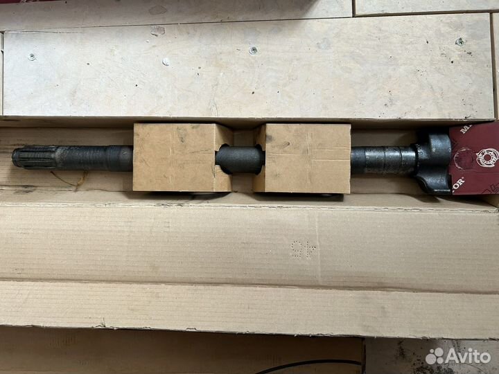 Вал тормозной левый ROR S L632 meritor