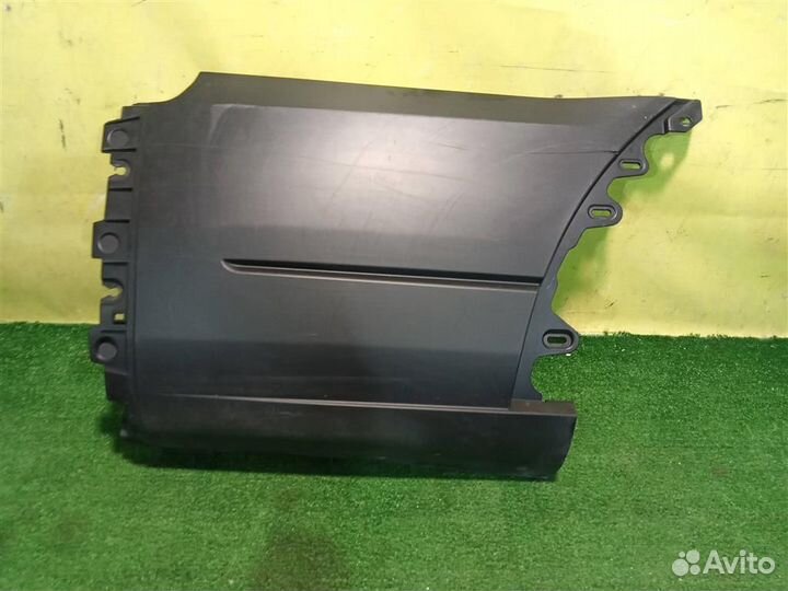 Накладка заднего бампера правая Ford Transit 2014